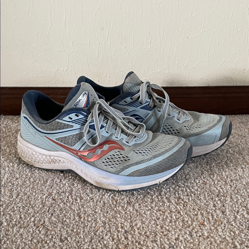 Saucony Athletic Shoes
